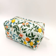 Load image into Gallery viewer, Mint Citrus Boxy Pouch