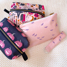 Load image into Gallery viewer, Jack-o-lanterns Boxy Bag