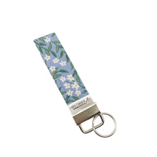 Load image into Gallery viewer, Blue Daisy Keychain Fob
