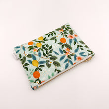 Load image into Gallery viewer, Mint Citrus Zipper Pouch
