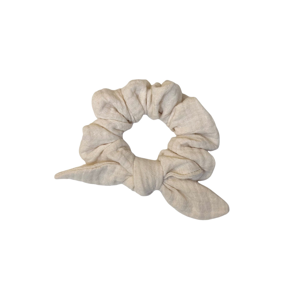 Cream Knot Scrunchie