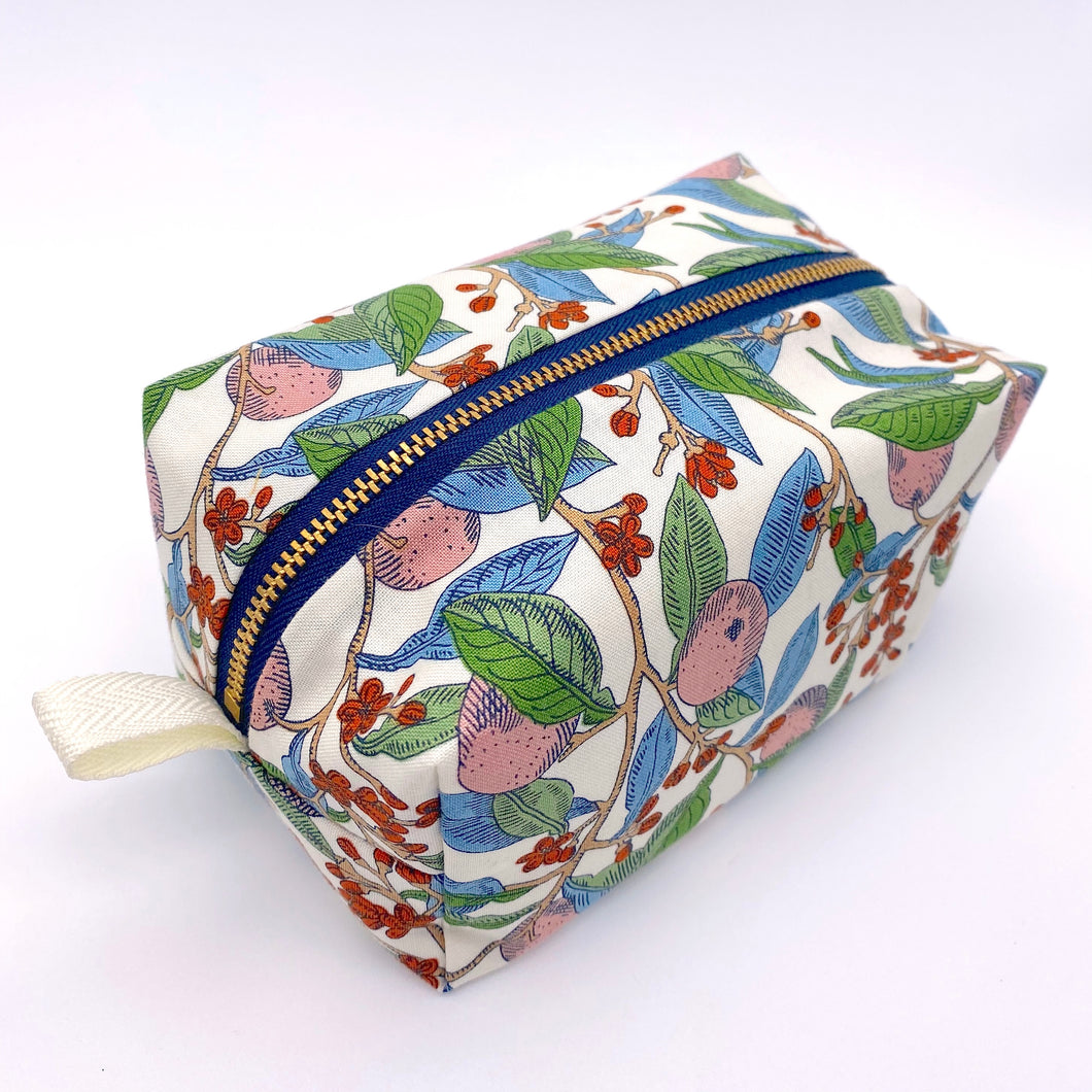 Ivory Fig Boxy Pouch